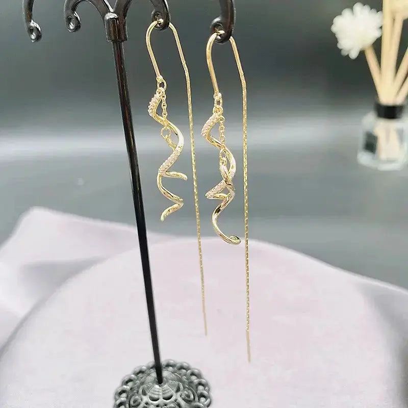 Women'S Gold-Plated Threader Drop Earrings - Long Spiral Tassel with Sparkling Crystals, Versatile Design, Elegant Lightweight French-Inspired Statement Jewelry, Choking Hazard Small Parts, Stud Backs for Special Events