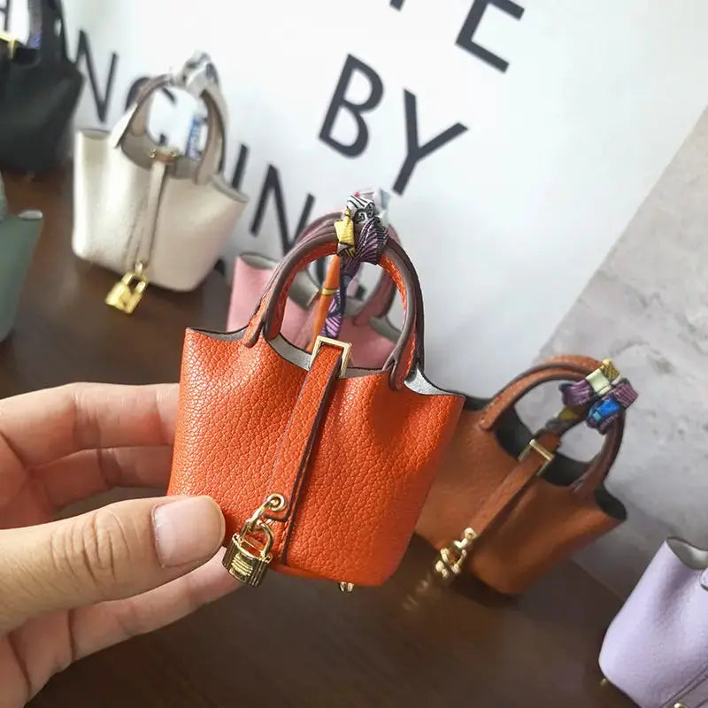 Mini Basket Bag Pendant Microfiber Leather Car Keychain for Women Creative Mini Bucket Bag Accessory Halloween/Christmas Gift