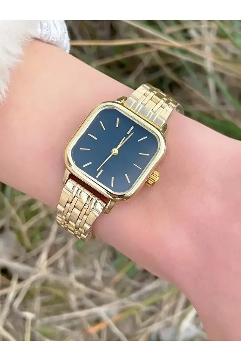 Retro Minimal Square Dial Women’S Watch | Elegant Wrist Watch- Euro Drawer