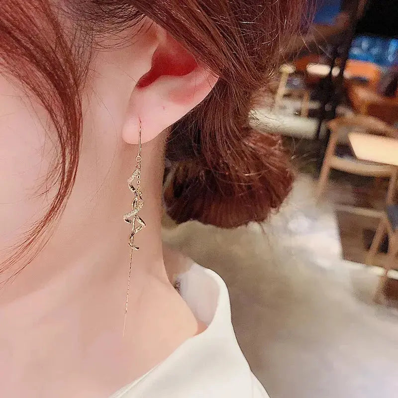 Women'S Gold-Plated Threader Drop Earrings - Long Spiral Tassel with Sparkling Crystals, Versatile Design, Elegant Lightweight French-Inspired Statement Jewelry, Choking Hazard Small Parts, Stud Backs for Special Events